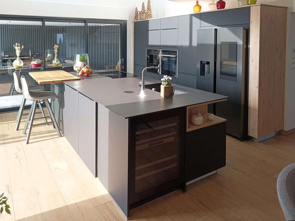 Cuisine sur mesure réalisée à Saint-Galmier par SO DESIGN